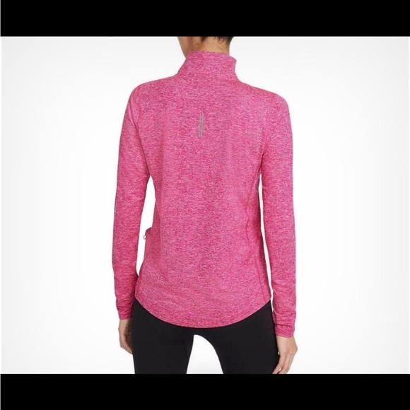 Nike women’s 1/2 zip pink long sleeve medium - Picture 9 of 10